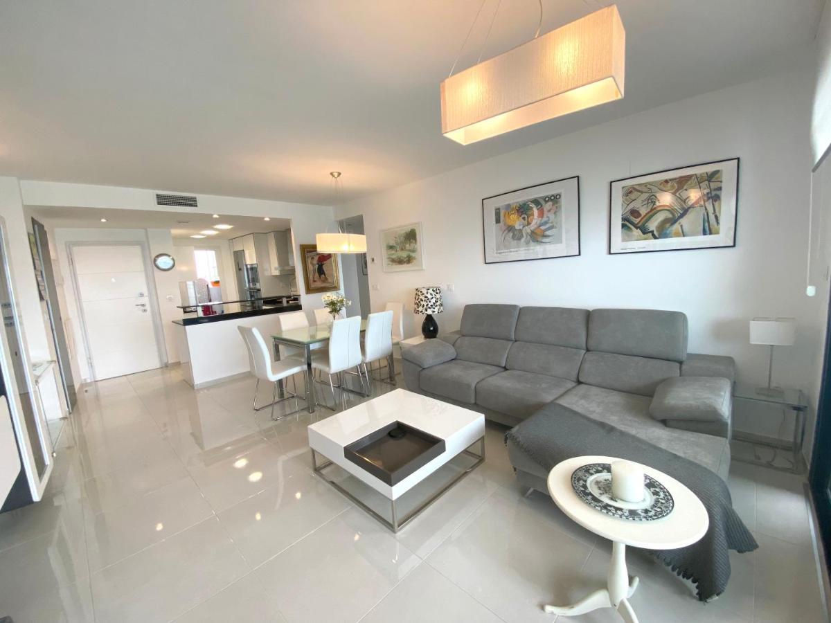 Sea Senses - Punta Prima - Vista Al Mar Lejlighed Torrevieja Eksteriør billede